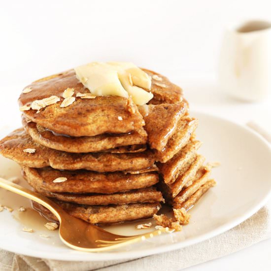 Easy Whole Grain Vegan Pancakes