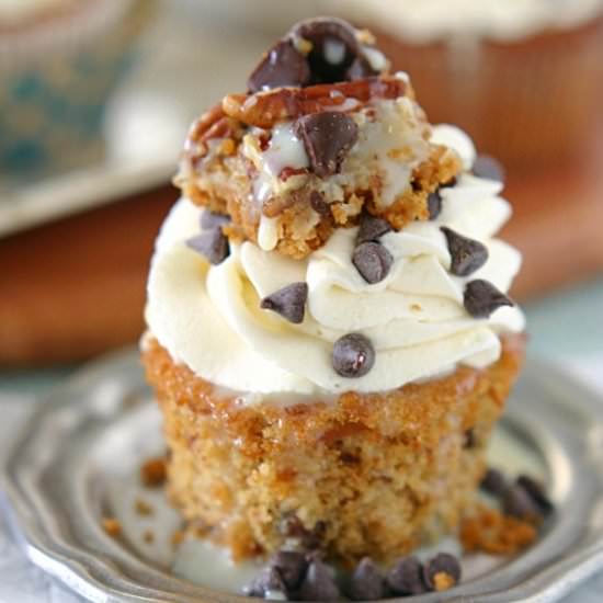 Magic Cookie Bar Cupcakes