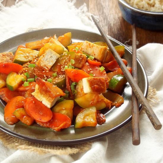 Tofu, Veggie and Kimchi Stir-Fry
