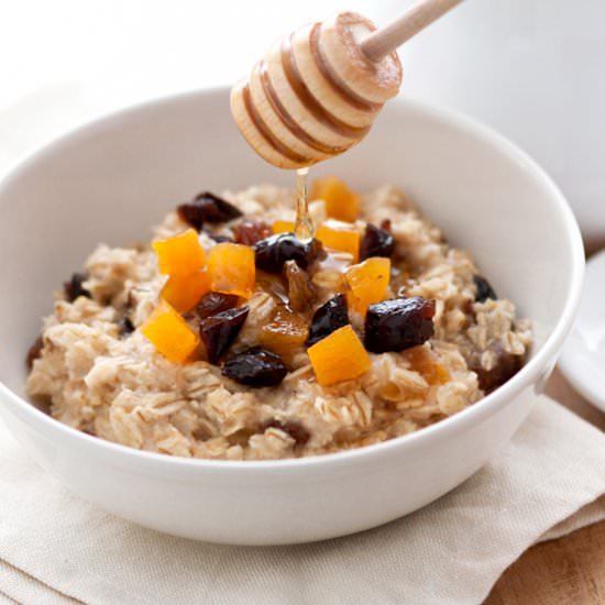 Oatmeal with Dried Fruits