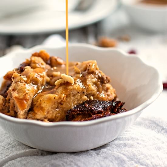 Slow Cooker Festive Bread Pudding