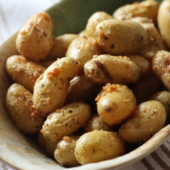 Garlic Parmesan Potatoes