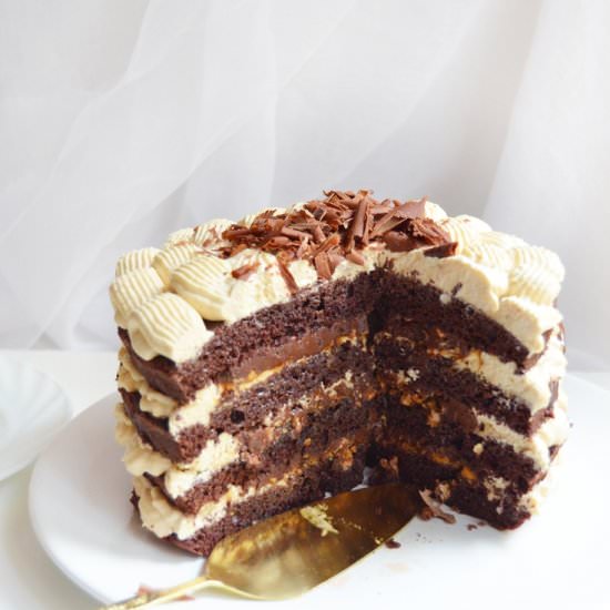 Salted caramel cake