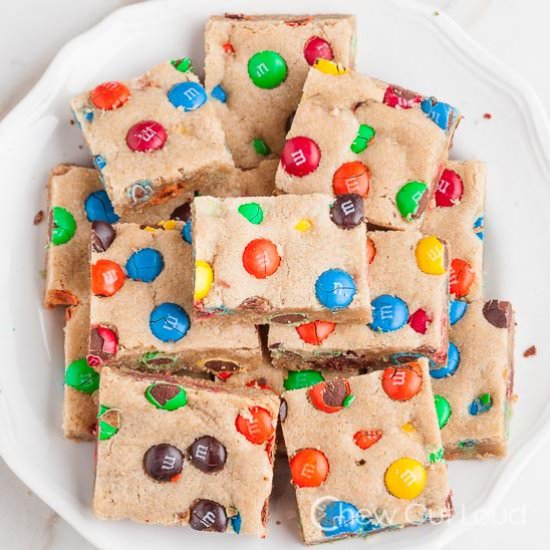 Chewy M&M Cookie Bars