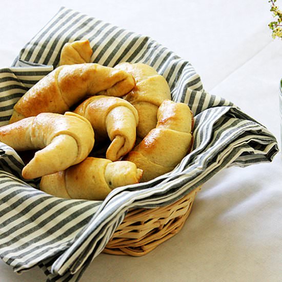 Havarti and Mint Crescent Rolls