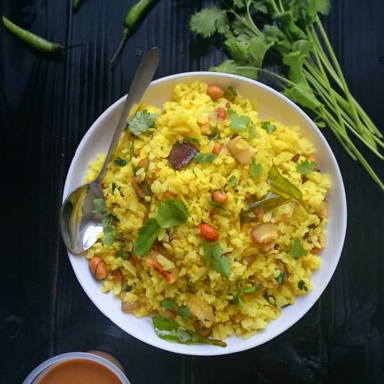 Kanda Poha / Onion Poha
