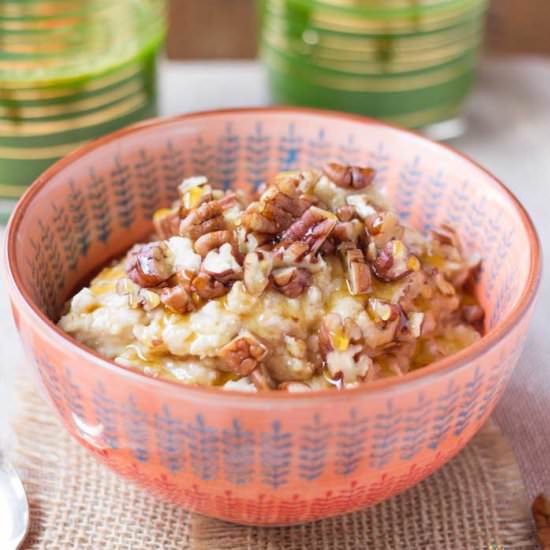 Maple Pecan Quinoa Breakfast Bowl