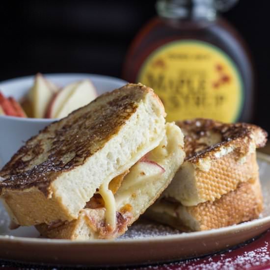 Apple Bacon Cheddar Monte Cristos