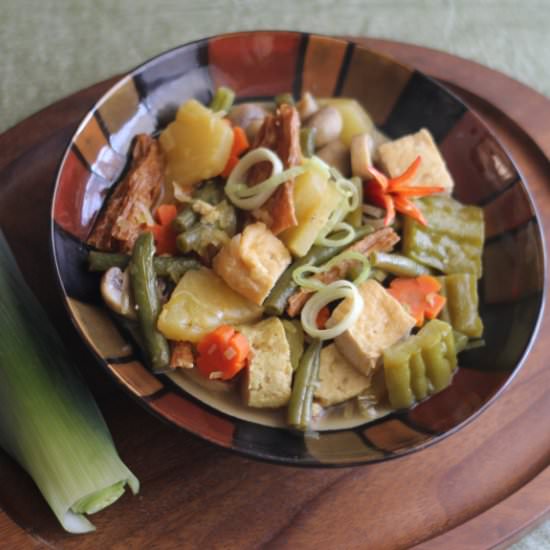 Vietnamese Veggies Braised Coconut