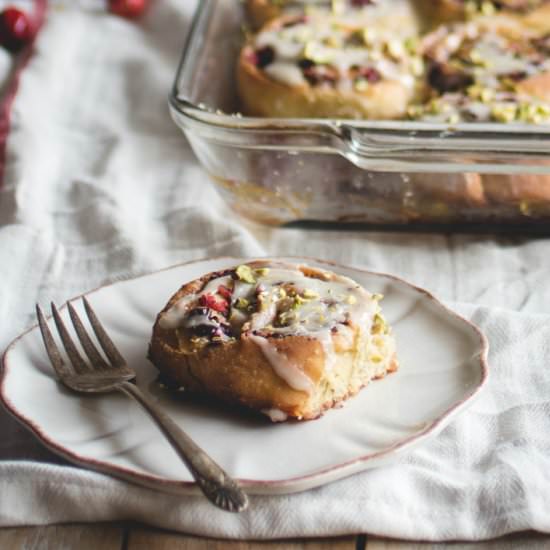 Cranberry & Chocolate Cinnamon Roll