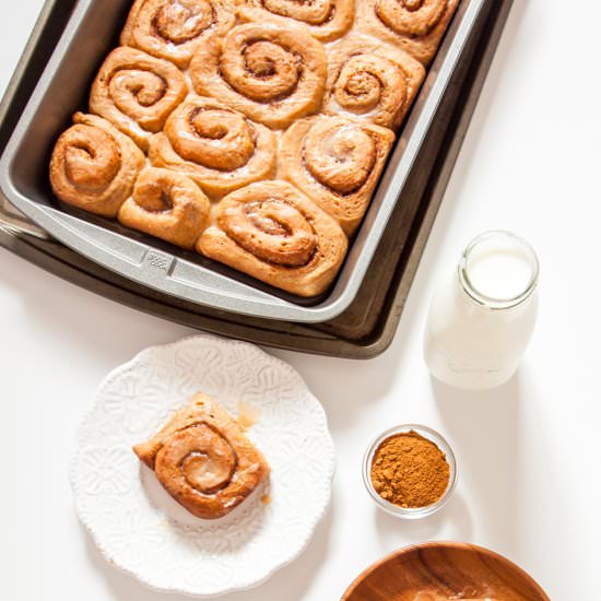 Chai Cinnamon Rolls