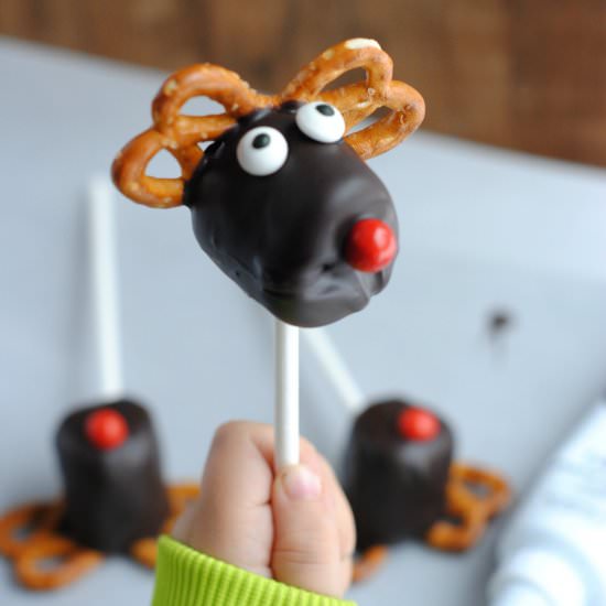 Reindeer Marshmallow Pops