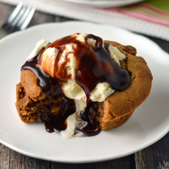 Chocolate Caramel Lava Cookie