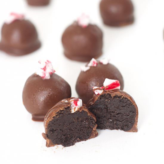 Peppermint Oreo Truffles
