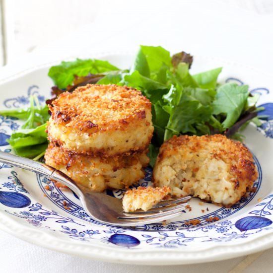 Maryland-Style Crab Cakes