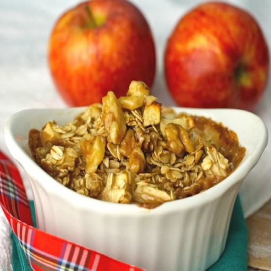 Baked Eggnog Oatmeal with Apples