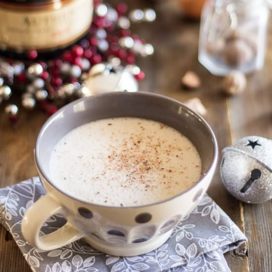 QUICK AND EASY DAIRY FREE EGGNOG