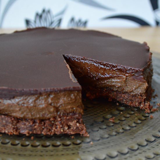 Raw Chili Chocolate Cake