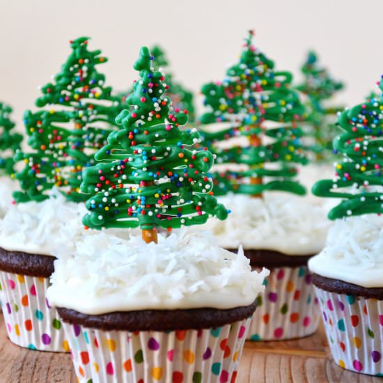 Chocolate Christmas Tree Cupcakes