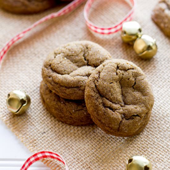 Chewy Gingerbread Cookies