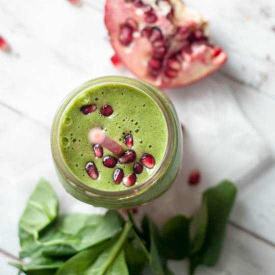Strawberry-Pomegranate Smoothie