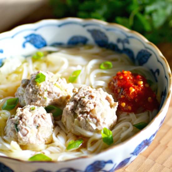 Asian Meatball Noodle Soup