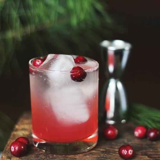 Cranberry Pine Mocktail
