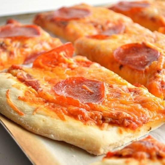 {No Yeast} Pizza Dough
