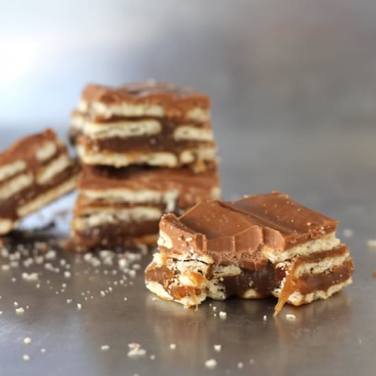 Salted Caramel Cracker Bars