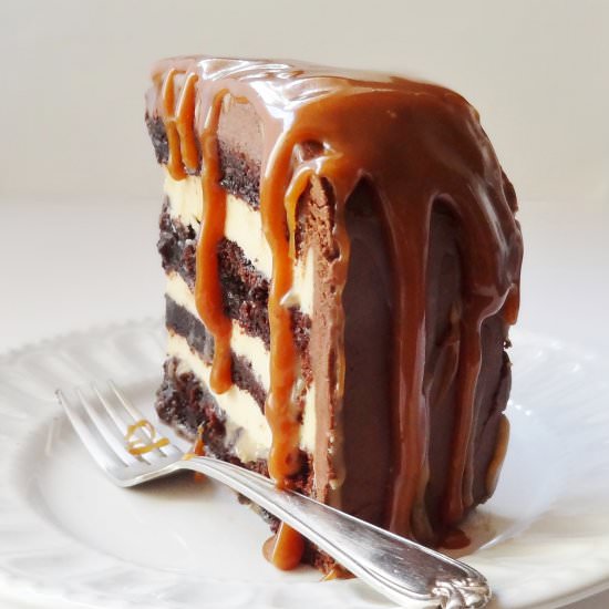 Salted Caramel Chocolate Fudge Cake