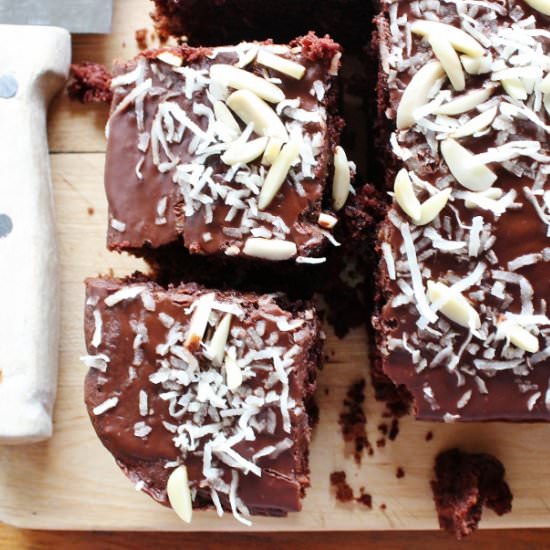 Chocolate coconut tray cake