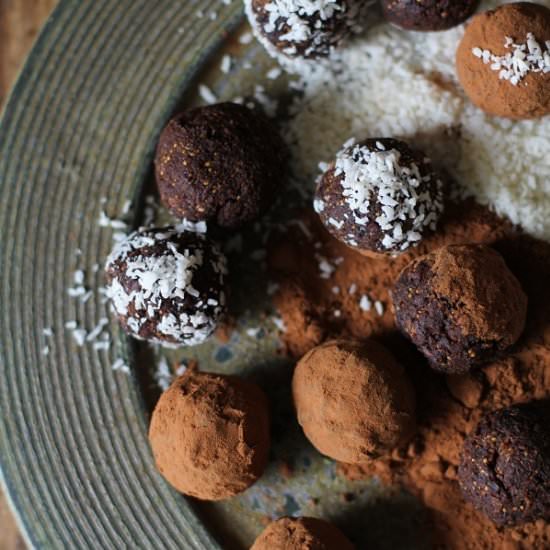 Rum Cardamom Fig Chocolate Truffles