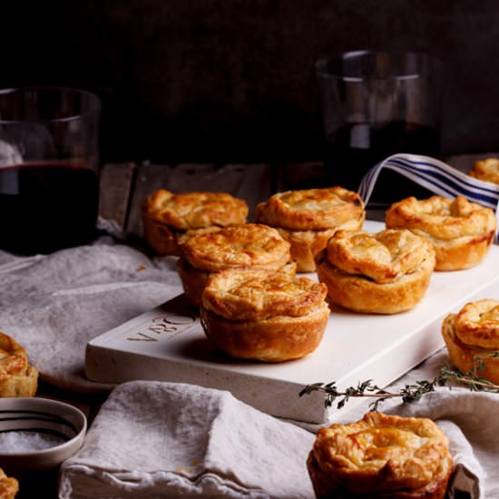 Mini chicken & mushroom pies
