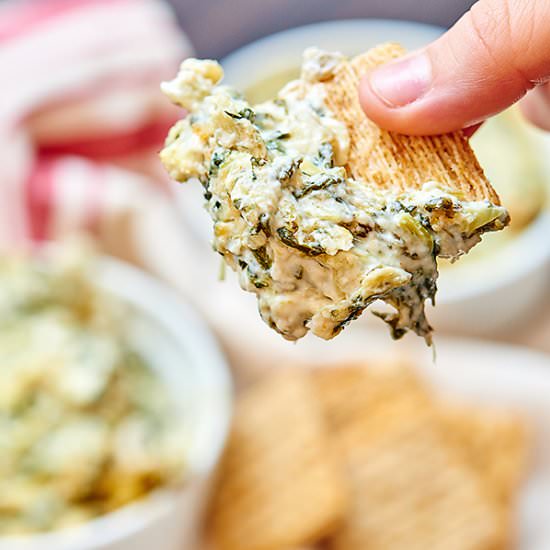 Spicy Spinach Artichoke Dip
