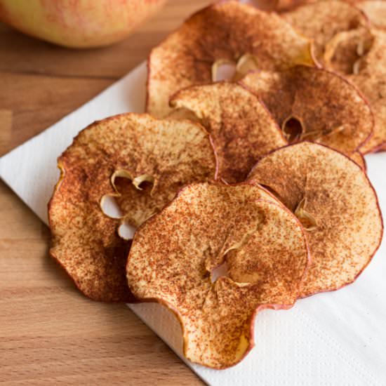 Cinnamon Sugar Apple Chips