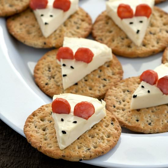 Cheese Mouse on a Cracker