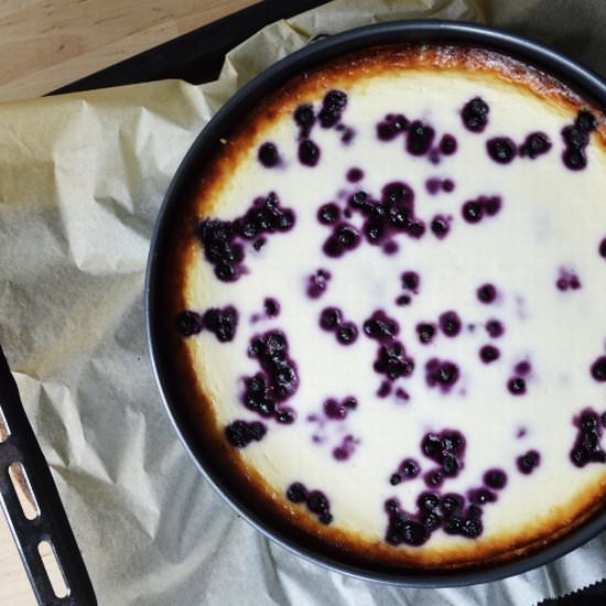 German Cheesecake with Blueberries