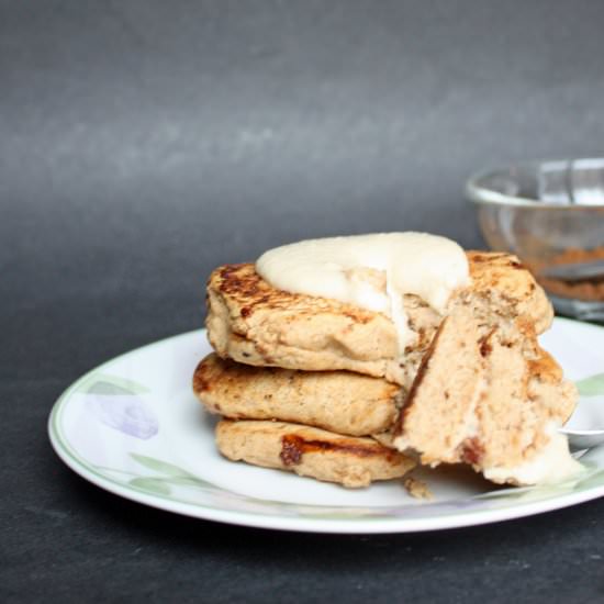 Easy Cinnamon Roll Pancakes