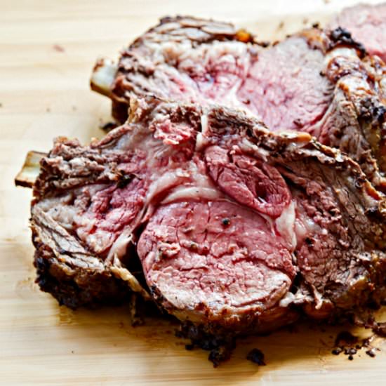 Standing Rib Roast (Prime Rib)