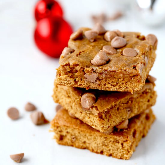 Cookie Butter Gingerbread Blondies