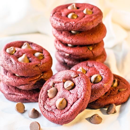Red Velvet Chocolate Chip Cookies