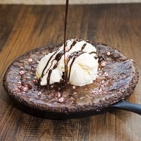 Skillet Peppermint Brownie