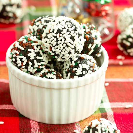 Vegan Mint Fudge Truffles