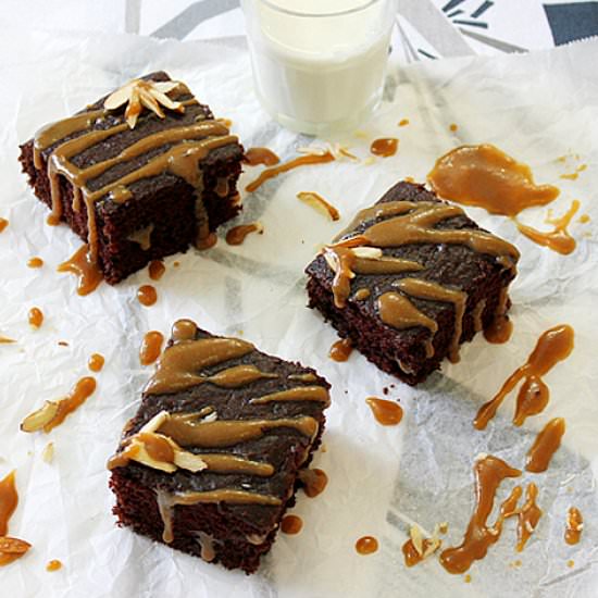 Chocolate Cake with Caramel Sauce