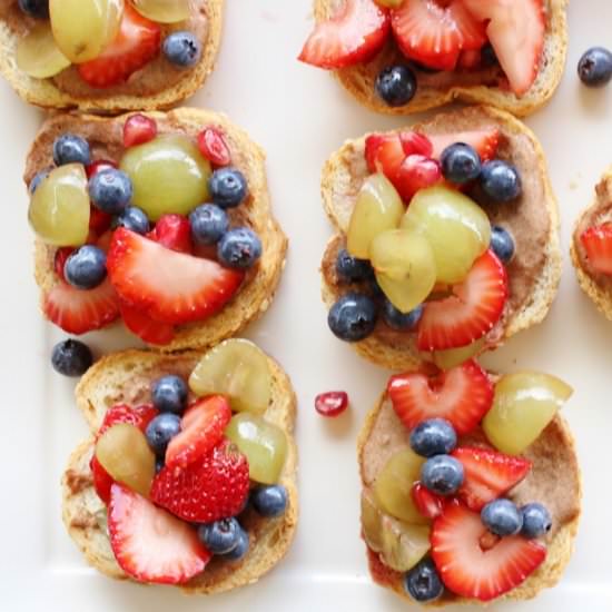 Fruit bruschetta
