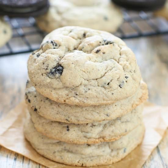 Soft Cookies and Cream Cookies