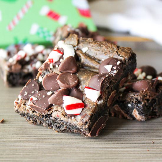 Chocolate Peppermint Cookie Bars