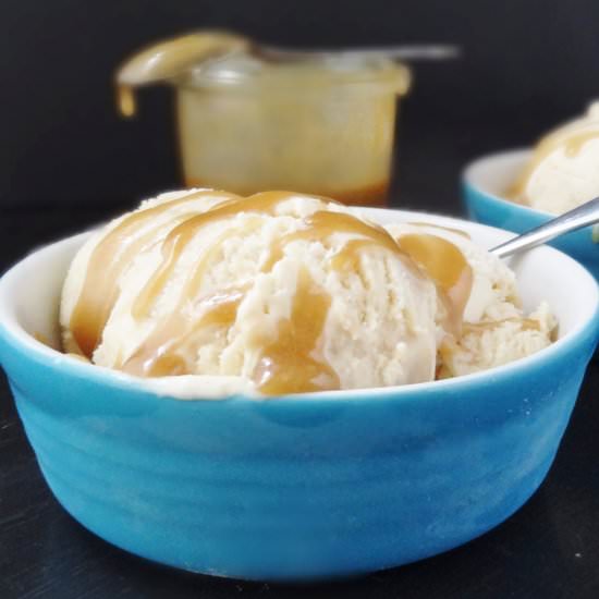 Maple Caramel Swirl Ice Cream