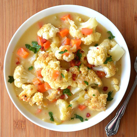 Roasted Cauliflower Chowder