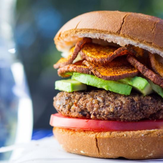 Easy Vegan Black Bean Burgers